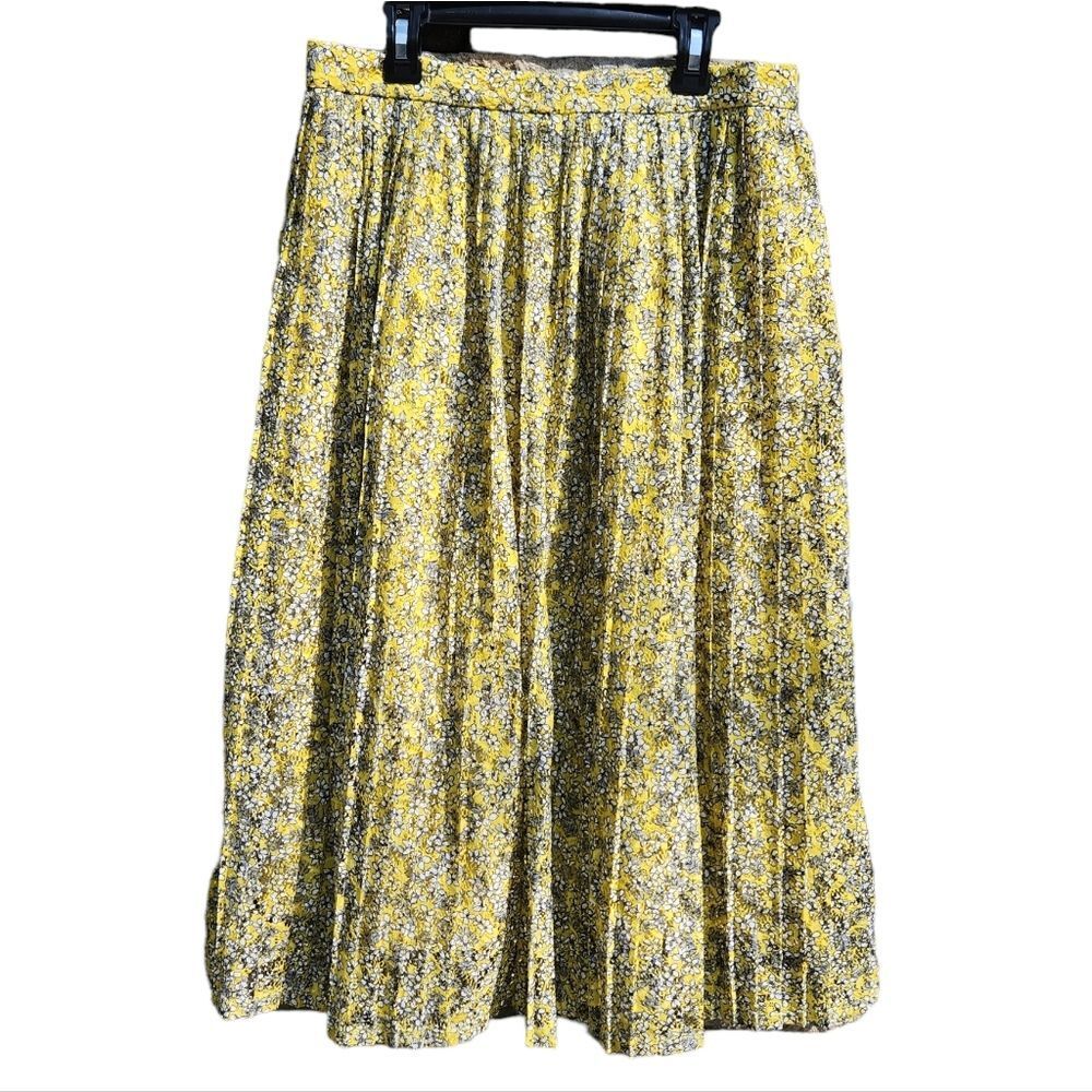 Who What Wear NWOT Celery Lace Midi Skirt yellow floral lace pleated size 6